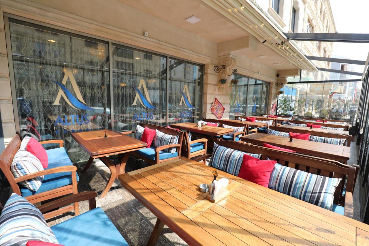 Alis Hotel Baky Esterno foto